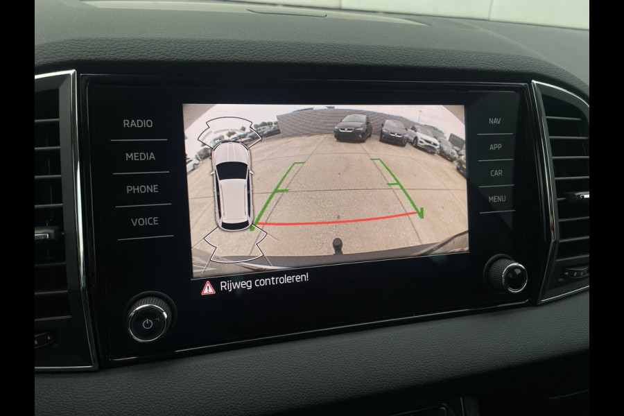 Škoda Karoq 1.5 TSI ACT Style | Elek. Trekhaak | LED | Navi | Carplay | Camera | Virtual Cockpit