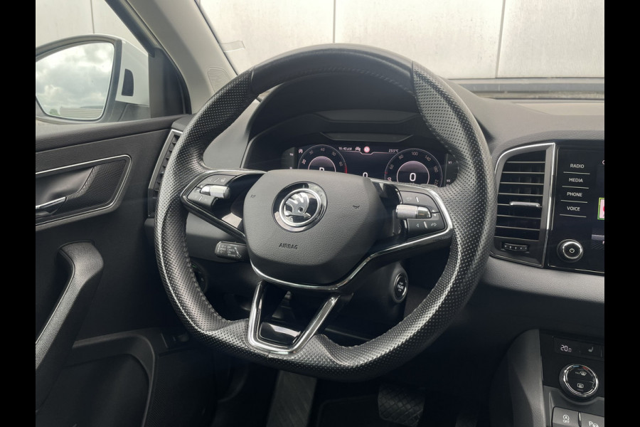 Škoda Karoq 1.5 TSI ACT Style | Elek. Trekhaak | LED | Navi | Carplay | Camera | Virtual Cockpit