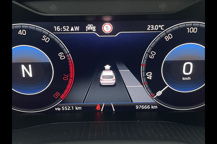 Škoda Karoq 1.5 TSI ACT Style | Elek. Trekhaak | LED | Navi | Carplay | Camera | Virtual Cockpit