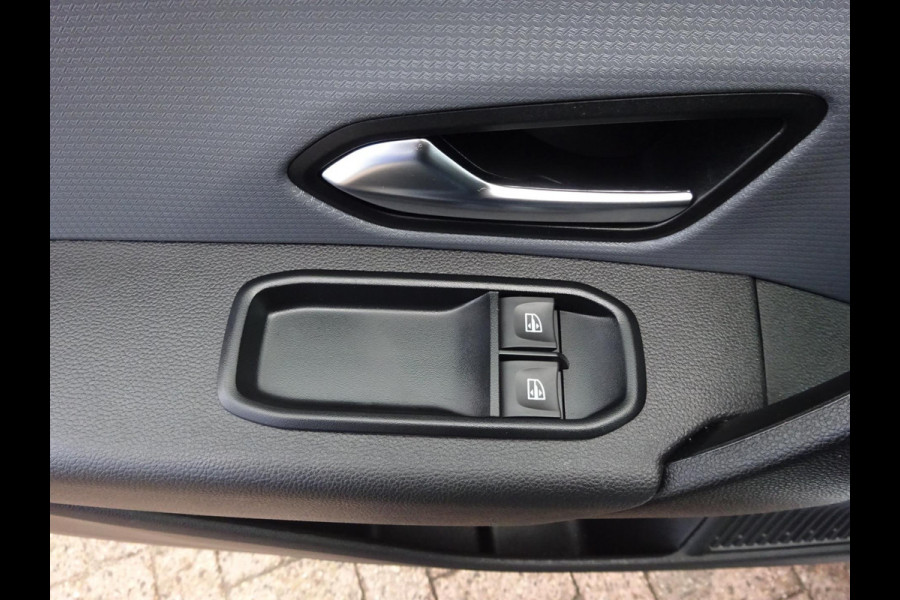 Renault Express 1.5 dCi 50 x VOORRAAD EU6 GROOT NAVI AIRCO CRUISE CONTROL PDC