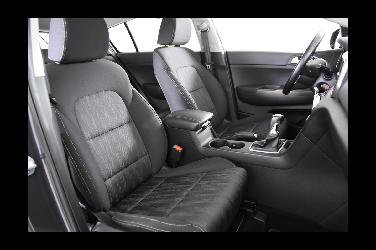 Kia Sportage 1.6 GDI ComfortLine *1ste Eigenaar*Navigatie*PDC* Kia Sportage 1.6 GDI ComfortLine *1ste Eigenaar*Navigatie*PDC*