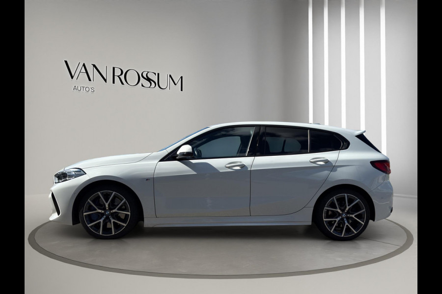 BMW 1-serie 118i M-Sport Executive Edition | Panoramdak | Alcantara | Verw Stoelen | Camera | Nette Auto.