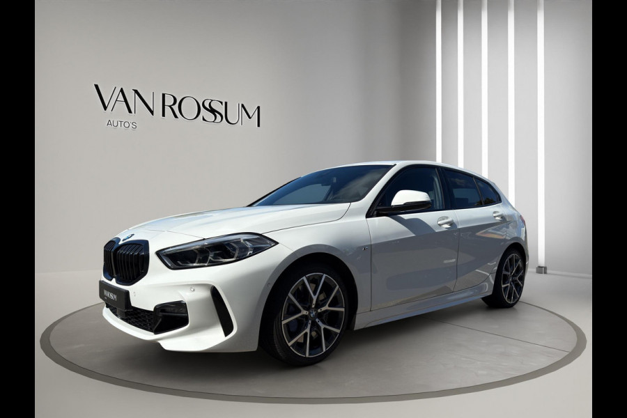 BMW 1-serie 118i M-Sport Executive Edition | Panoramdak | Alcantara | Verw Stoelen | Camera | Nette Auto.