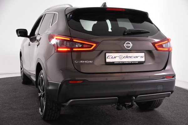 Nissan QASHQAI 1.3 DIG-T Tekna *Panoramadak*Trekhaak*360 Camera*