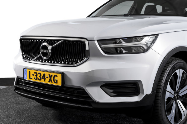 Volvo XC40 1.5 T2 Momentum 130 PK | Dig. Cockpit | Cruise | Stoel-+Stuurverw. | PDC | NAV + App. Connect | ECC | LM 19" |