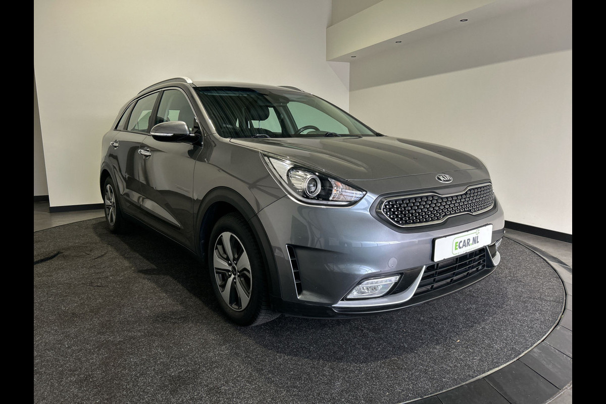 Kia Niro 1.6 GDi Hybrid First Edition | Achteruitrijcamera | Navigatie | Apple Carplay / Android Auto Kia Niro 1.6 GDi Hybrid First Edition | Achteruitrijcamera | Navigatie | Apple Carplay / Android Auto