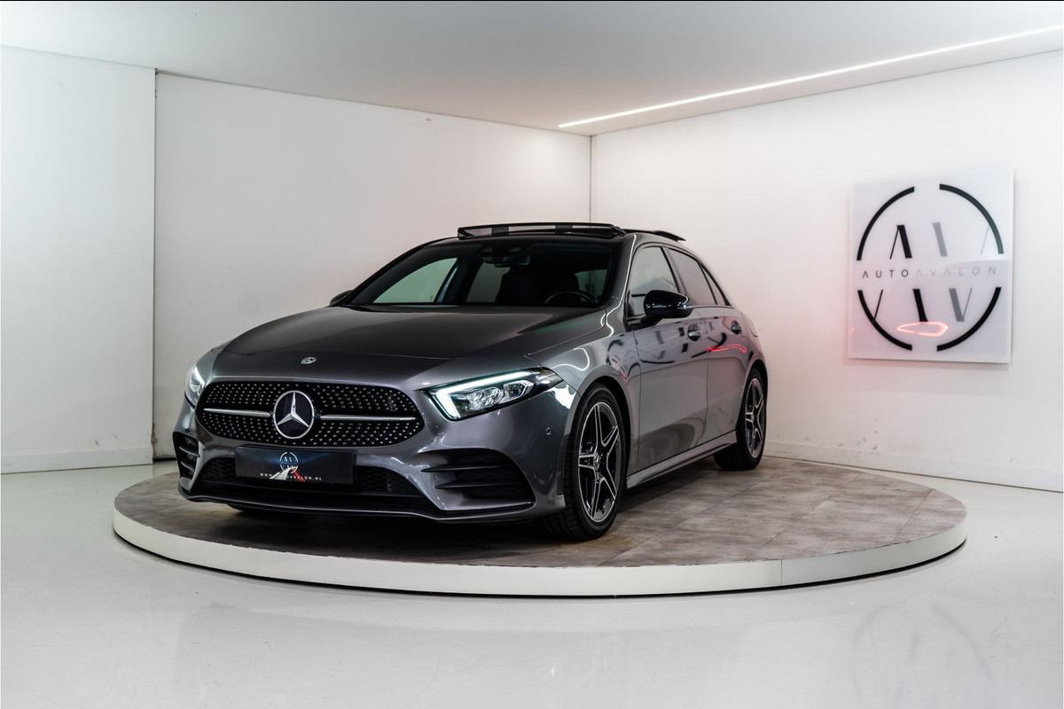 Mercedes-Benz A-Klasse 180 Business Solution AMG 136PK | Pano | Sfeer | Stoplichtweergave | Carplay | Garantie