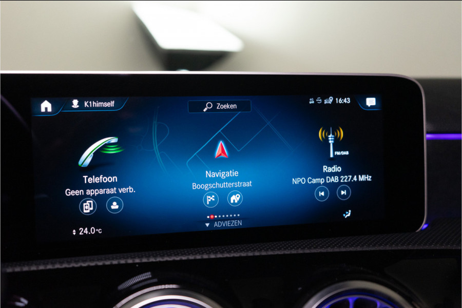 Mercedes-Benz A-Klasse 180 Business Solution AMG 136PK | Pano | Sfeer | Stoplichtweergave | Carplay | Garantie