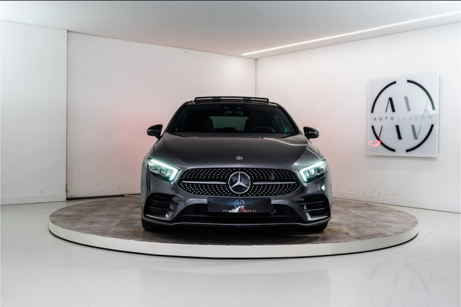 Mercedes-Benz A-Klasse 180 Business Solution AMG 136PK | Pano | Sfeer | Stoplichtweergave | Carplay | Garantie