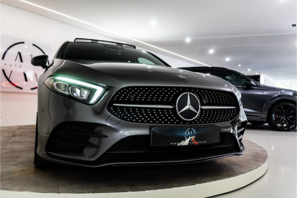 Mercedes-Benz A-Klasse 180 Business Solution AMG 136PK | Pano | Sfeer | Stoplichtweergave | Carplay | Garantie