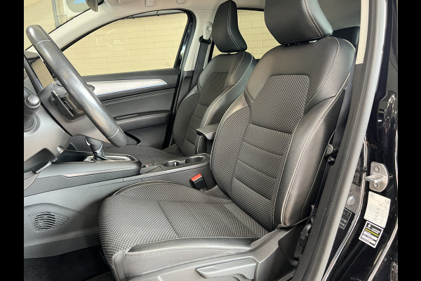 Renault Arkana 1.3 TCe Intens 140pk | Groot Navi | Bose | 18" | ACC | Blindspot | Camera | 100% dealer onderhouden!