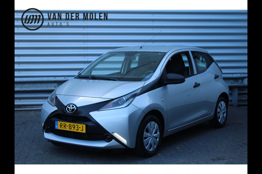 Toyota Aygo 1.0 VVT-i 70pk x-fun NL-Auto NAP 16321km Airco CPV El. Ramen LED 1e Eigenaar