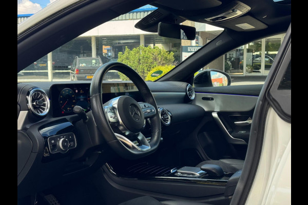Mercedes-Benz CLA-Klasse Shooting Brake 250 e AMG Line | Pano, Navi, Camera, Stoelverw., Sfeerverl., MQB Virt. Cockp.