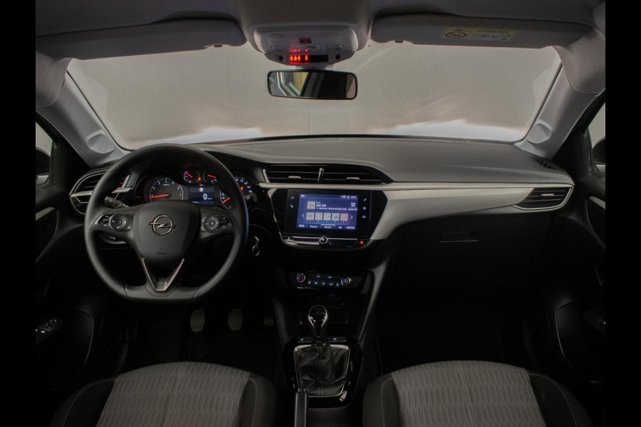 Opel Corsa 1.2 Edition Sport (APPLE CARPLAY,NAVIGATIE,PDC,LED,CRUISE,BLUETOOTH,DAB,SPORTSTOELEN,NIEUWE APK,NETTE STAAT)