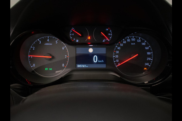 Opel Corsa 1.2 Edition Sport (APPLE CARPLAY,NAVIGATIE,PDC,LED,CRUISE,BLUETOOTH,DAB,SPORTSTOELEN,NIEUWE APK,NETTE STAAT)