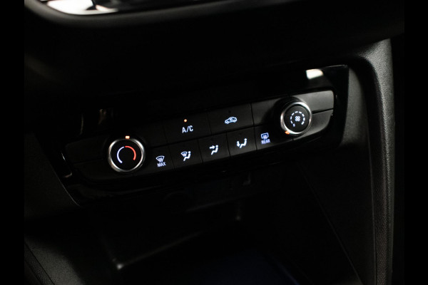 Opel Corsa 1.2 Edition Sport (APPLE CARPLAY,NAVIGATIE,PDC,LED,CRUISE,BLUETOOTH,DAB,SPORTSTOELEN,NIEUWE APK,NETTE STAAT)