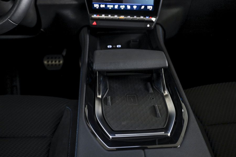 Renault Austral 1.2 E-Tech full hybrid 200 techno esprit Alpine | Dig. Cockpit | Adapt. Cruise | Stoel-+Voorruitverw. | PDC | Camera | NAV + App. Connect | ECC | DAB | LM 20" | 7621