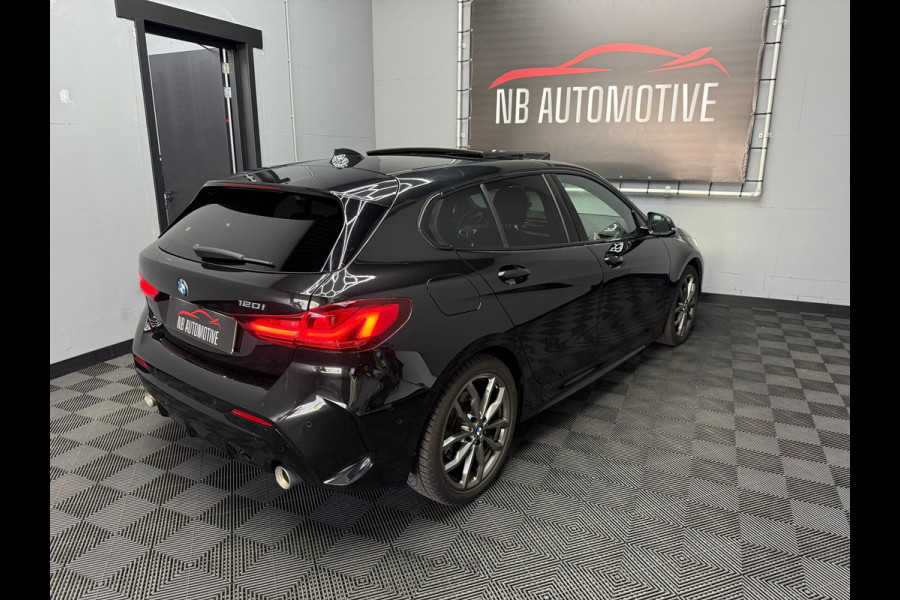 BMW 1-serie 120i M-pakket 2023 BMW 1-serie 120i M-pakket 2023
