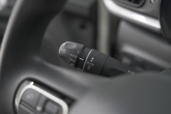 Citroën C3 PureTech 82 S&S Feel Edition | Apple Carplay | Parkeersensoren | Stoelverwarming | Climate Control