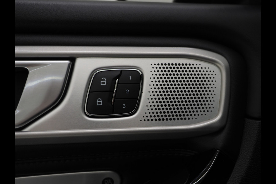 Ford Explorer 3.0 V6 EcoBoost PHEV Platinum 7P | Panoramadak | Trekhaak | B&O | Massage | 360 | Keyless | Adaptive Cruise