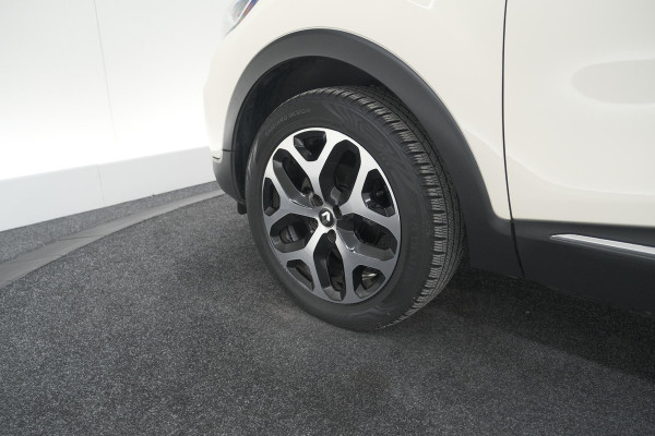 Renault Captur TCe 90 Intens | Trekhaak | Camera | Navigatie | Parkeersensoren