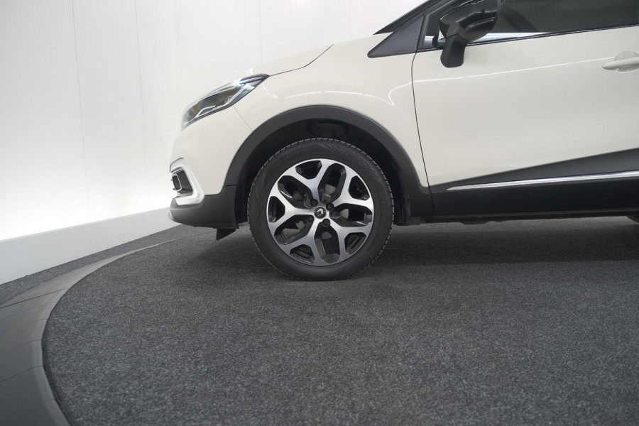 Renault Captur TCe 90 Intens | Trekhaak | Camera | Navigatie | Parkeersensoren
