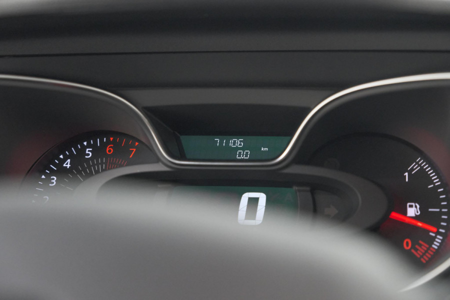 Renault Captur TCe 90 Intens | Trekhaak | Camera | Navigatie | Parkeersensoren