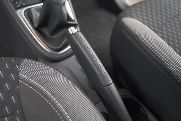 Renault Captur TCe 90 Intens | Trekhaak | Camera | Navigatie | Parkeersensoren