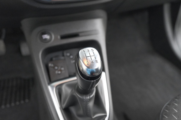 Renault Captur TCe 90 Intens | Trekhaak | Camera | Navigatie | Parkeersensoren