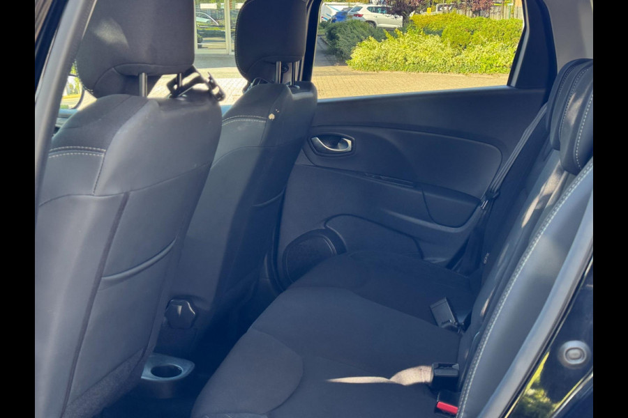 Renault Clio Estate 0.9 TCe Limited | Navi, Carplay/Android, PDC, Cruise, Keyless, 16'' LMV | Dealeronderhouden |