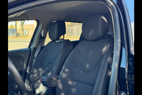 Renault Clio Estate 0.9 TCe Limited | Navi, Carplay/Android, PDC, Cruise, Keyless, 16'' LMV | Dealeronderhouden |