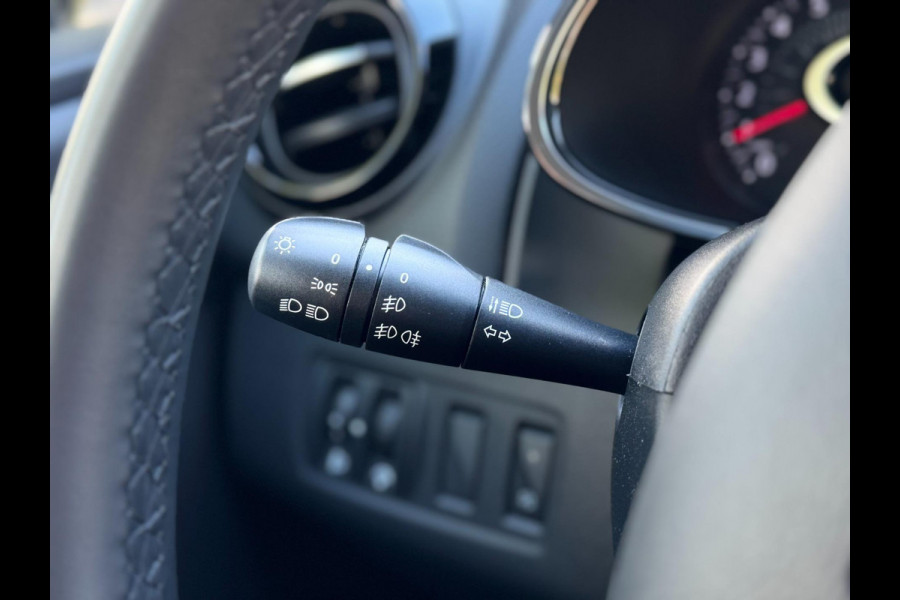 Renault Clio Estate 0.9 TCe Limited | Navi, Carplay/Android, PDC, Cruise, Keyless, 16'' LMV | Dealeronderhouden |