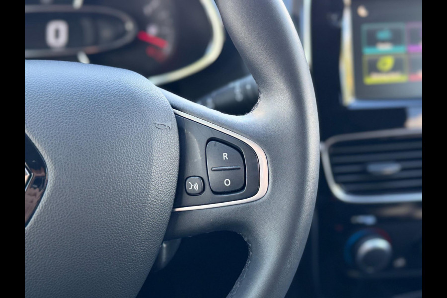 Renault Clio Estate 0.9 TCe Limited | Navi, Carplay/Android, PDC, Cruise, Keyless, 16'' LMV | Dealeronderhouden |
