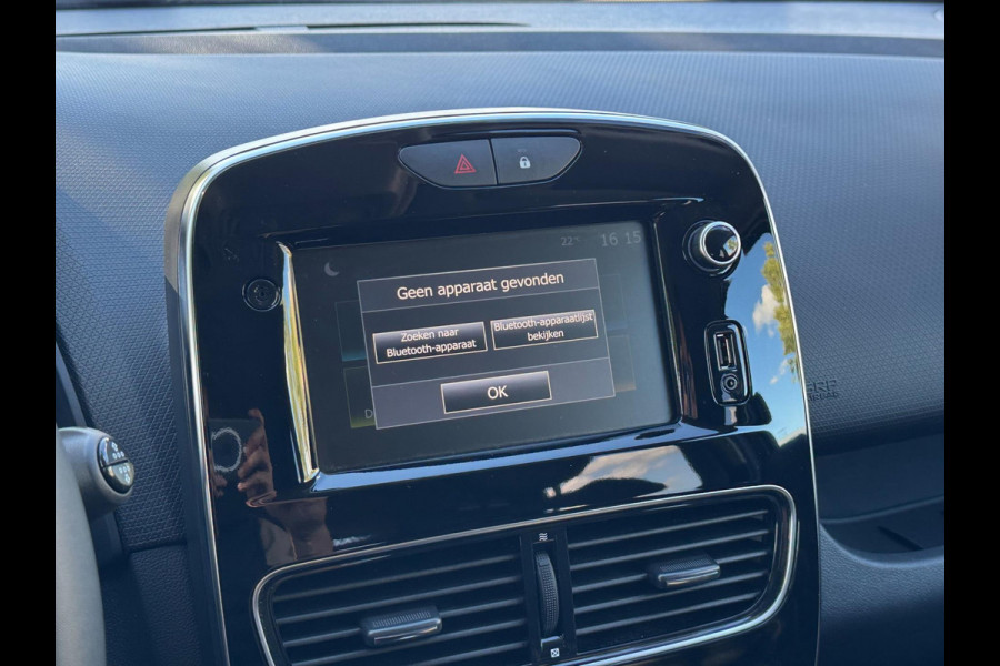 Renault Clio Estate 0.9 TCe Limited | Navi, Carplay/Android, PDC, Cruise, Keyless, 16'' LMV | Dealeronderhouden |