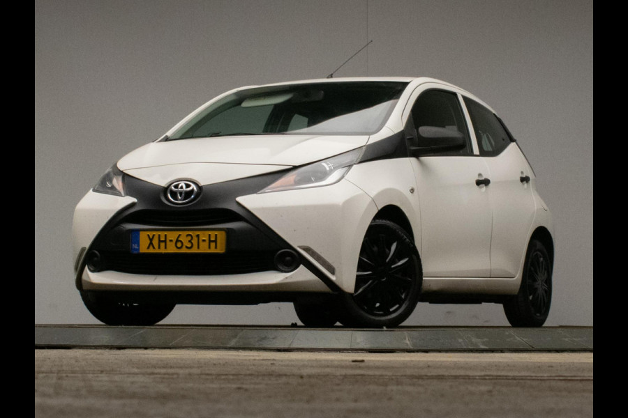Toyota Aygo 1.0 VVT-i x-fun Sport (AIRCO,BLUETOOTH,CRUISE,LED,SPORTSTOELEN,NIEUWE APK,NETTE STAAT)