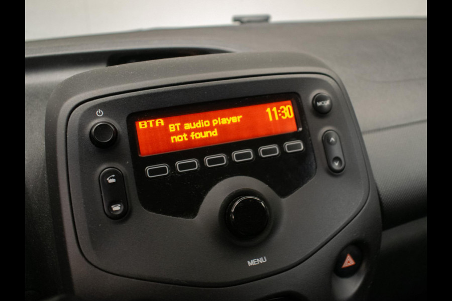 Toyota Aygo 1.0 VVT-i x-fun Sport (AIRCO,BLUETOOTH,CRUISE,LED,SPORTSTOELEN,NIEUWE APK,NETTE STAAT)