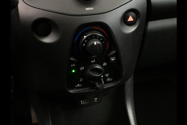Toyota Aygo 1.0 VVT-i x-fun Sport (AIRCO,BLUETOOTH,CRUISE,LED,SPORTSTOELEN,NIEUWE APK,NETTE STAAT)