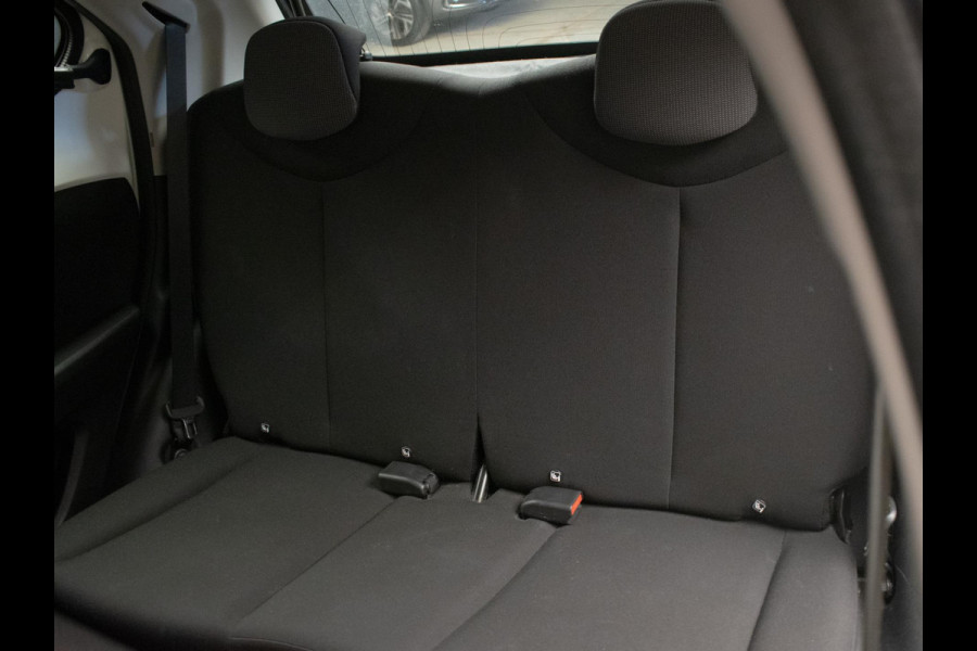 Toyota Aygo 1.0 VVT-i x-fun Sport (AIRCO,BLUETOOTH,CRUISE,LED,SPORTSTOELEN,NIEUWE APK,NETTE STAAT)