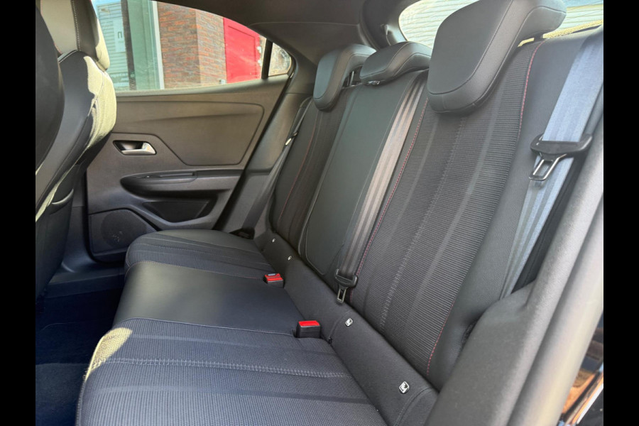 Opel Mokka 1.2 Turbo GS Line - Automaat - Climate - Navi Apple/Android- Camera - Parkeerhulp