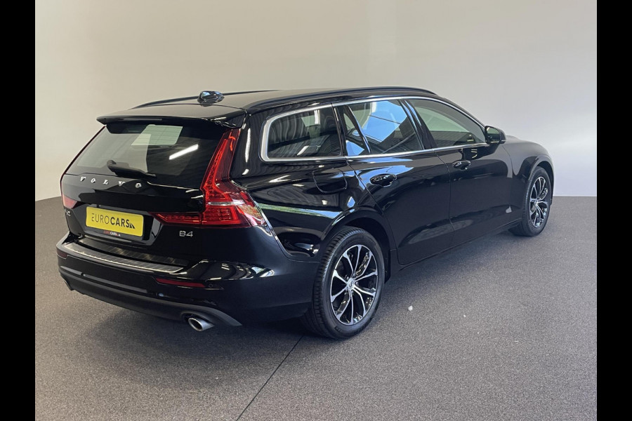 Volvo V60 2.0 B4 Momentum Climate control Cruise control adaptieve Parkeersensoren Achteruitrijd camera LED Verwarmde voorstoelen Lane assist Apple Carplay/ Android Auto