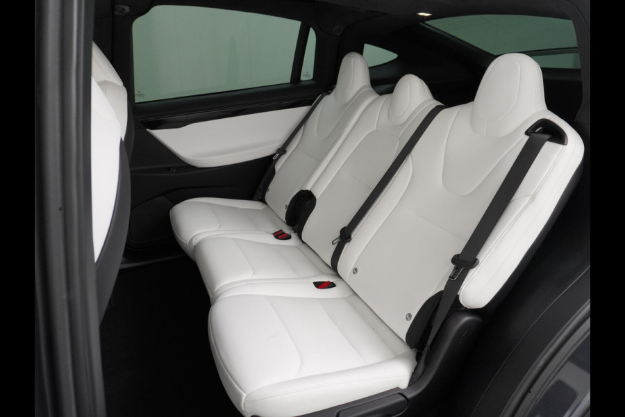 Tesla Model X Long Range 100Kwh 1e Eigenaar | Origineel NL | 5pL | 20” | Autopilot | Luchtvering | Rijklaarprijs incl. 12 mnd BOVAG-garantie