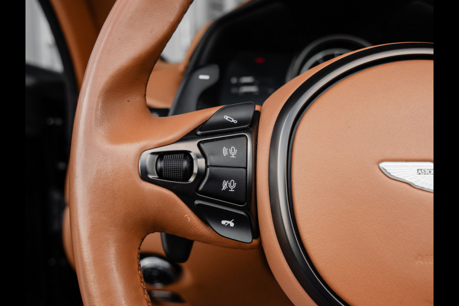 Aston Martin DB11 Volante 4.0 V8 | 360 camera's