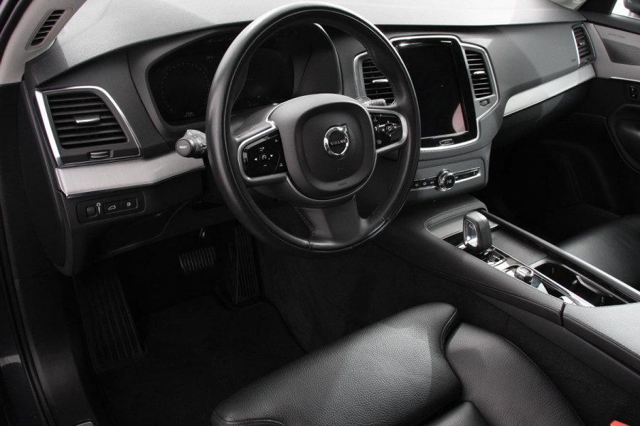 Volvo XC90 2.0 T8 Recharge AWD Inscription Expression | Navigatie | Apple Carplay/Android Auto | Parkeersensoren  | Stoel- en stuurverwarming | Adaptive Cruise Control | Virtual Cockpit | Elektrisch inklapbare trekhaak | Elektrisch verstelbare bestuurderstoel met geheugen | Inductieladen voor smartphone