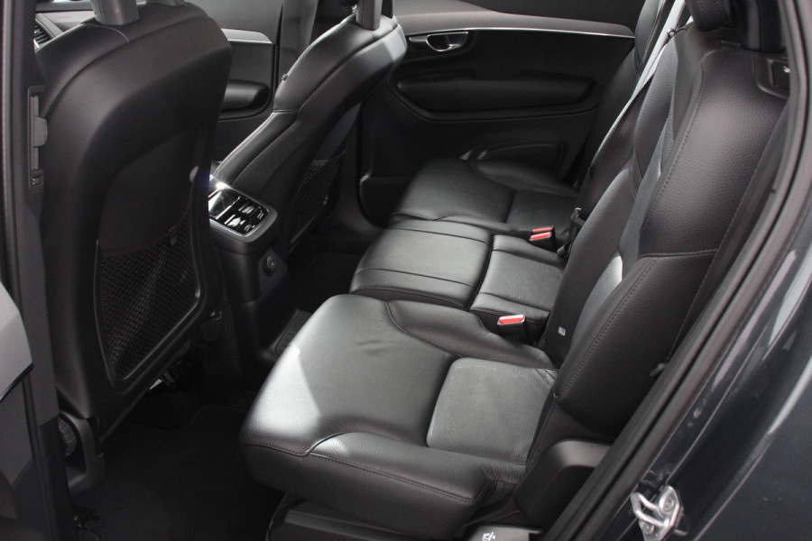 Volvo XC90 2.0 T8 Recharge AWD Inscription Expression | Navigatie | Apple Carplay/Android Auto | Parkeersensoren  | Stoel- en stuurverwarming | Adaptive Cruise Control | Virtual Cockpit | Elektrisch inklapbare trekhaak | Elektrisch verstelbare bestuurderstoel met geheugen | Inductieladen voor smartphone