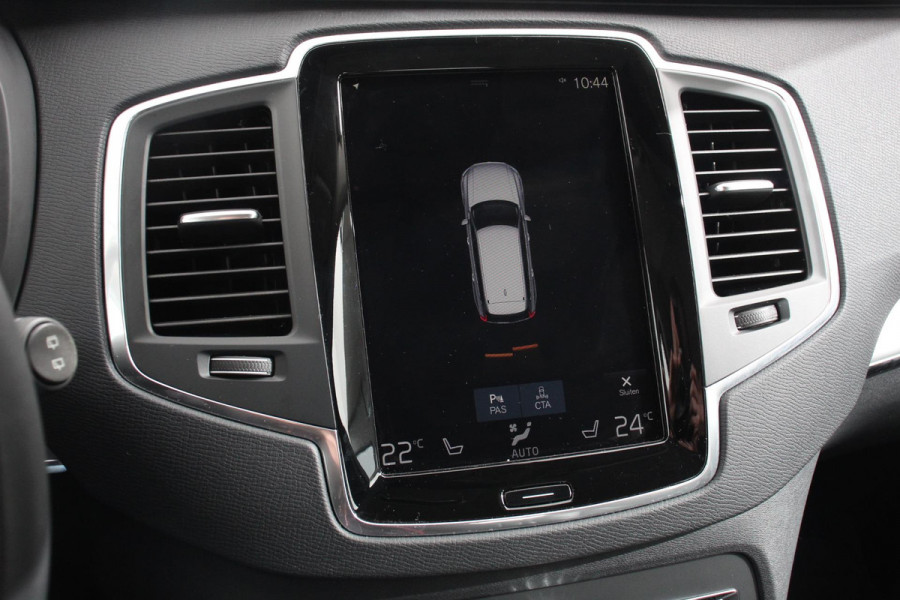 Volvo XC90 2.0 T8 Recharge AWD Inscription Expression | Navigatie | Apple Carplay/Android Auto | Parkeersensoren  | Stoel- en stuurverwarming | Adaptive Cruise Control | Virtual Cockpit | Elektrisch inklapbare trekhaak | Elektrisch verstelbare bestuurderstoel met geheugen | Inductieladen voor smartphone