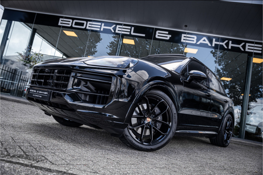 Porsche Cayenne 3.0 E-Hybrid ** Panodak ** 14-weg ** Sport Chrono ** Trekhaak 4-wiel sturing ** Sport Design ** Matrix-LED ** NP 152K Massage ** Nachtzicht