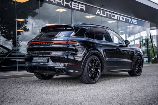 Porsche Cayenne 3.0 E-Hybrid ** Panodak ** 14-weg ** Sport Chrono ** Trekhaak 4-wiel sturing ** Sport Design ** Matrix-LED ** NP 152K Massage ** Nachtzicht