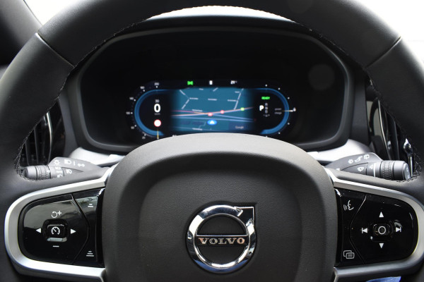 Volvo V60 T6 350PK Automaat Plug-in Hybrid AWD Plus Dark / Navigatie / 360 Camera / Harman Kardon / Stuur & Stoelverwarming / LM Velgen / Trekhaak