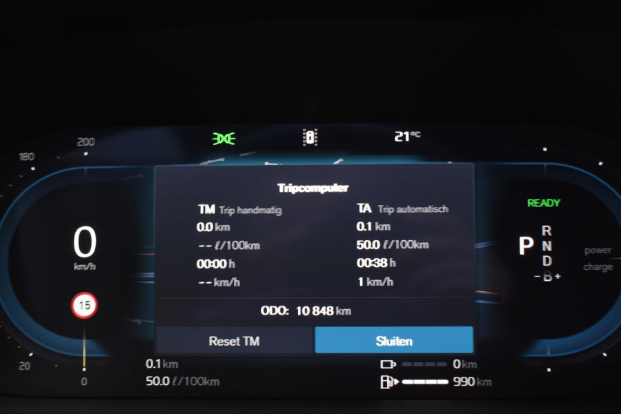 Volvo V60 T6 350PK Automaat Plug-in Hybrid AWD Plus Dark / Navigatie / 360 Camera / Harman Kardon / Stuur & Stoelverwarming / LM Velgen / Trekhaak
