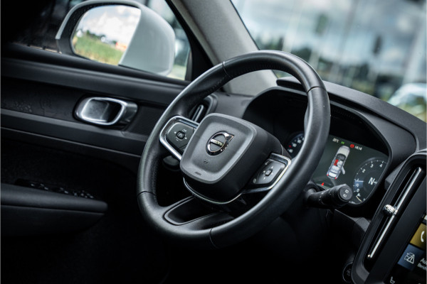 Volvo XC40 1.5 T2 Business Pro ** Camera ** Leder ** Trekhaak 1.600kg trekgewicht!